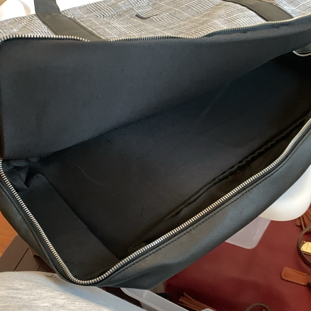 Houndstooth Tote. Bottom Zip Section. Multiple Po… - image 6